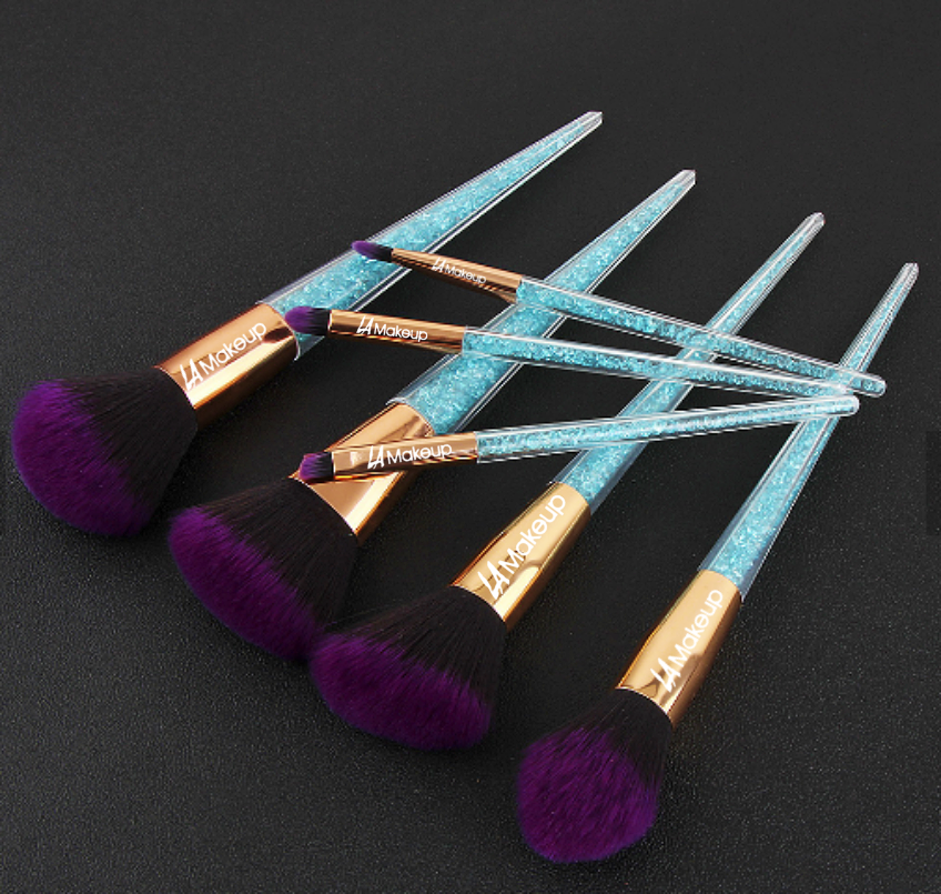LA Makeup Brush Collection. Seven Piece  blue unicorn Crystal Brush Set For Full Face Looks./D-02